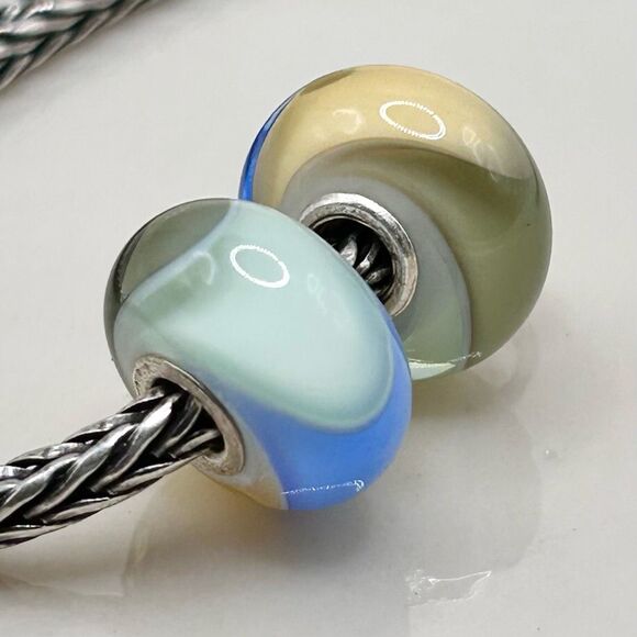 TROLLBEADS Dream Armadillo LAA 925S NEW! Blue Yellow Green $ per bead - Picture 3 of 6